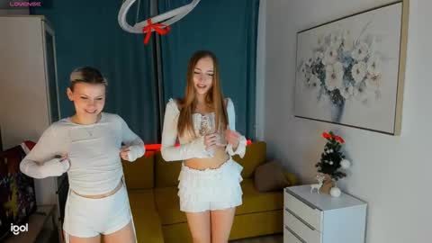 Snapshot of softlexie chatting on December 2025 03:51:02 PM Vanessa online show from December 2025 03:51:02 PM