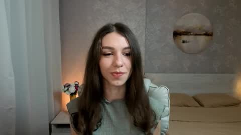 Kelly online show from September 2025 04:40:01 PM