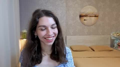 Kelly online show from April 2026 02:15:02 PM