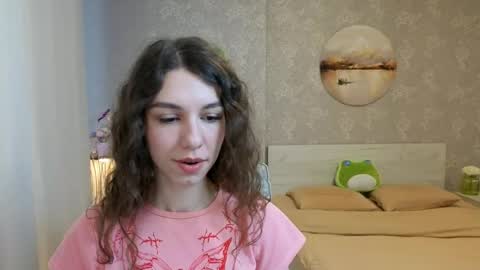 Kelly online show from April 2026 06:28:01 AM