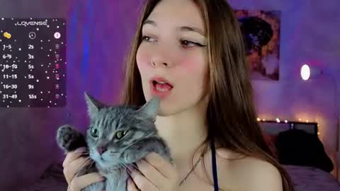 softy_bunny online show from July 2026 08:33:01 PM