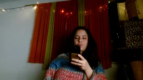 Sofia online show from March 2025 05:51:01 AM