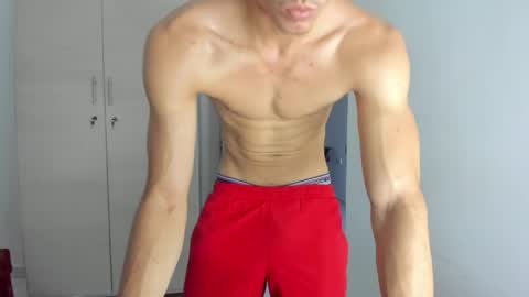 sola_enzo online show from May 2026 06:36:01 PM