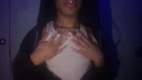 SolaceEve online show from December 2024 04:04:01 AM