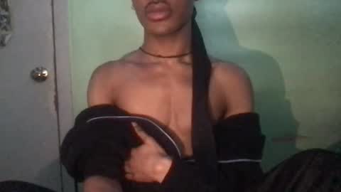 SolaceEve online show from February 2025 08:31:01 PM