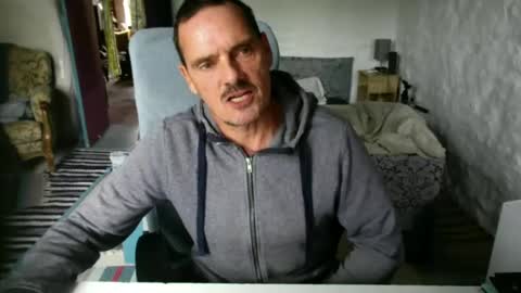 Alex Dixon online show from December 2024 12:06:01 PM