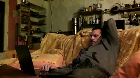 Alex Dixon online show from January 2025 07:32:02 PM