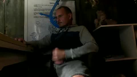 Alex Dixon online show from September 2025 07:35:01 PM