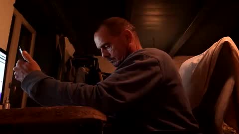 Alex Dixon online show from September 2025 08:42:02 PM