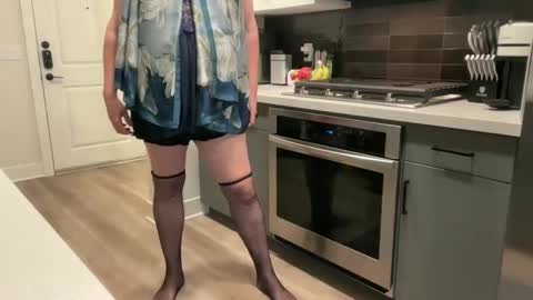 Snapshot of someonespeicial chatting on September 2025 11:50:01 PM someonespeicial online show from September 2025 11:50:01 PM