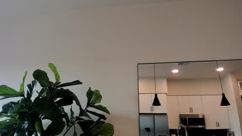 Snapshot of someonespeicial chatting on September 2025 07:19:02 PM someonespeicial online show from September 2025 07:19:02 PM