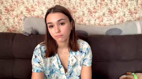 Snapshot of somerfrieler chatting on October 2025 10:11:02 AM Hello My name is Jane im new model here and little but shy but curious. online show from October 2025 10:11:02 AM