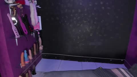 Alexa online show from September 2025 07:57:01 PM