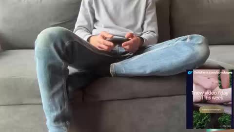 Sondages online show from February 2026 12:13:02 PM