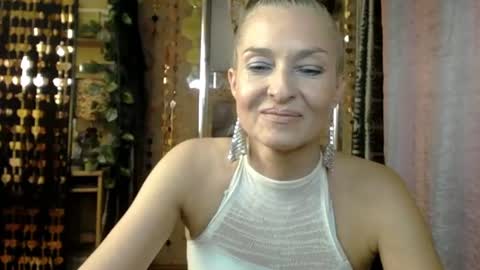 Sonia online show from July 2026 02:01:01 PM