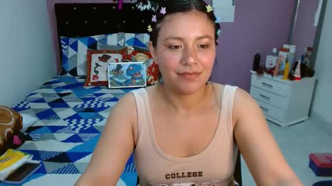 soniafuckboobs online show from December 2024 06:25:01 PM