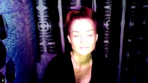 Snapshot of soniakiss4 chatting on December 2025 03:21:02 PM Sonia online show from December 2025 03:21:02 PM