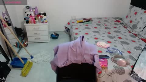 sonialatin69 online show from May 2026 12:13:02 PM