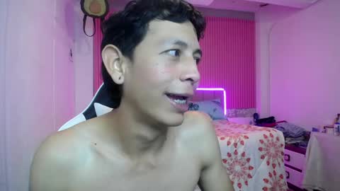 sonic_jess07 online show from May 2026 08:30:02 AM