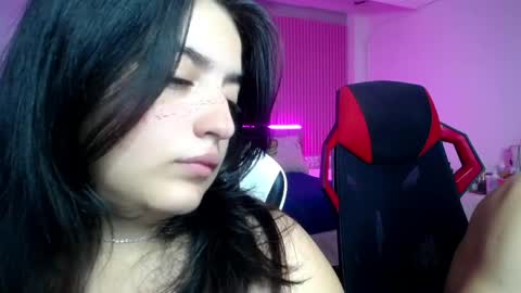 sonic_jess07 online show from May 2026 02:13:02 PM