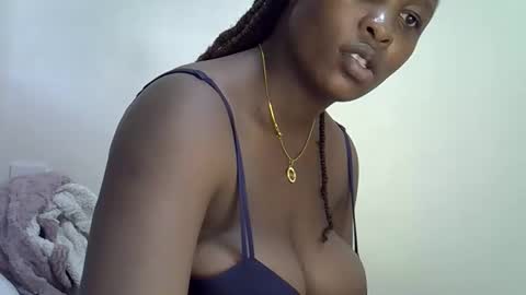 Snapshot of sonnia02 chatting on February 2026 02:11:02 PM sonnia02 online show from February 2026 02:11:02 PM