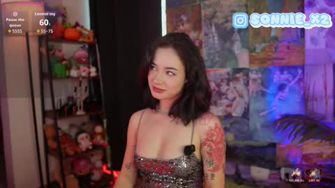 Snapshot of sonnie_mami chatting on November 2025 02:49:01 PM Sonnie online show from November 2025 02:49:01 PM