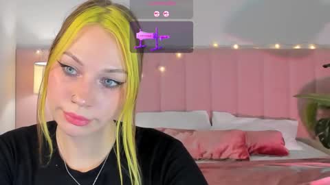 Snapshot of sono_sharingan chatting on September 2025 07:14:02 PM Your ghost wife online show from September 2025 07:14:02 PM