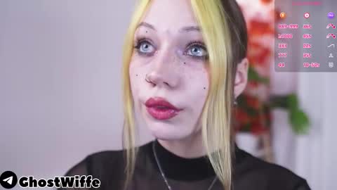 Snapshot of sono_sharingan chatting on October 2025 06:08:02 PM Your ghost wife online show from October 2025 06:08:02 PM