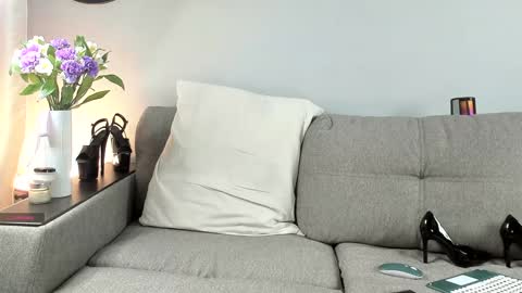   FREE tg chanel online show from February 2025 12:39:01 AM