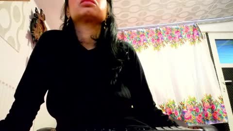 Sonya online show from March 2026 04:40:01 PM