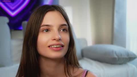 Eva 3 online show from March 2025 12:01:02 PM