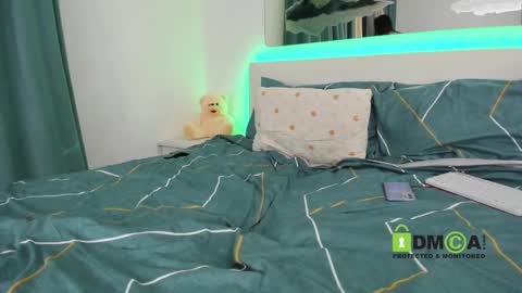 Snapshot of sonyaparadise937 chatting on February 2025 10:28:02 AM SonyaParadise online show from February 2025 10:28:02 AM