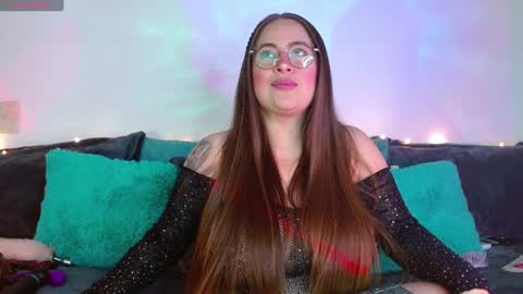 soofy online show from February 2025 02:51:02 AM