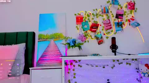 Snapshot of sooofffiyyaaa chatting on February 2025 06:58:01 PM Sofi online show from February 2025 06:58:01 PM