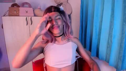 sophi lovely online show from October 2025 03:25:01 PM