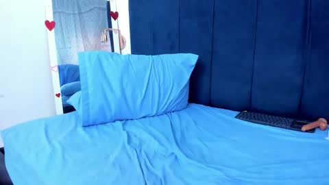 Snapshot of sophia__beauty chatting on December 2025 05:09:01 PM sophia__beauty online show from December 2025 05:09:01 PM