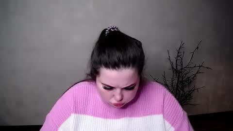 sophia__olsen online show from November 2025 06:24:01 AM