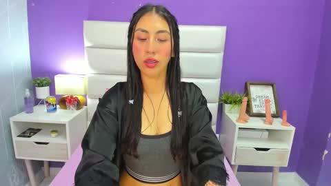 Sophia online show from March 2025 10:10:02 PM