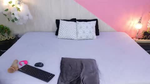 Snapshot of sophia_brunette21 chatting on February 2026 11:37:01 AM sophia_brunette21 online show from February 2026 11:37:01 AM