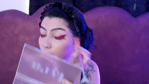 sophia hottie online show from April 2026 02:00:01 PM