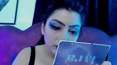 sophia hottie online show from July 2026 04:40:01 PM
