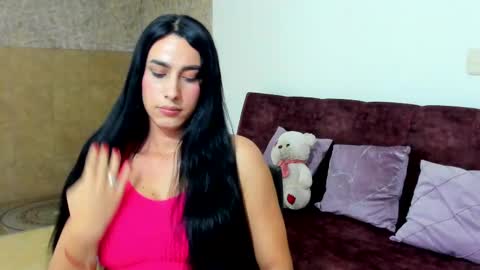 sophia CM online show from February 2025 03:48:01 AM