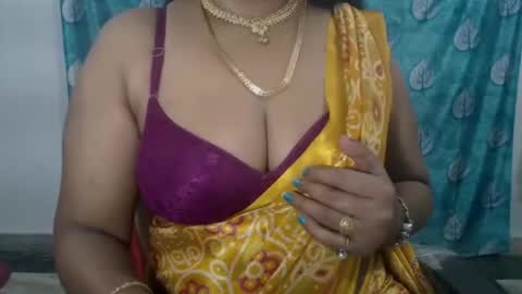 Sophia Tamil online show from April 2026 04:51:01 AM