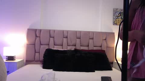 Sophia Carson online show from December 2024 10:23:02 AM