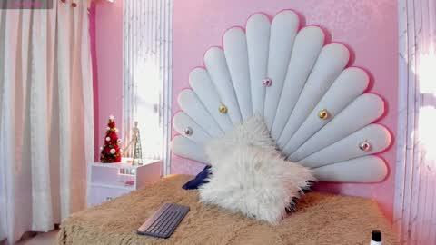 Snapshot of sophia_smith0 chatting on December 2024 08:55:01 PM sophia online show from December 2024 08:55:01 PM