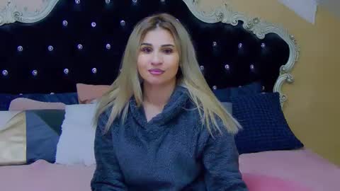 sophia smith4146 online show from February 2025 01:41:01 AM