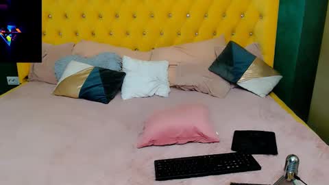 sophia smith4146 online show from February 2025 06:17:02 AM