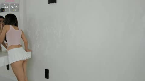 QUEEN OF SQUIRT online show from November 2025 10:28:01 AM