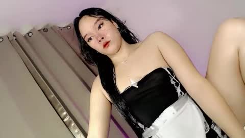 sophia_walker18 online show from April 2026 11:42:02 AM