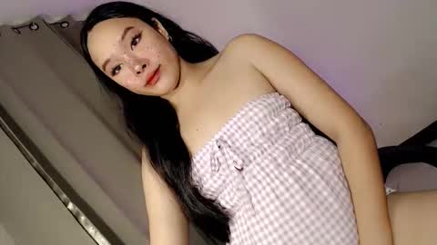 sophia_walker18 online show from May 2026 07:59:01 AM